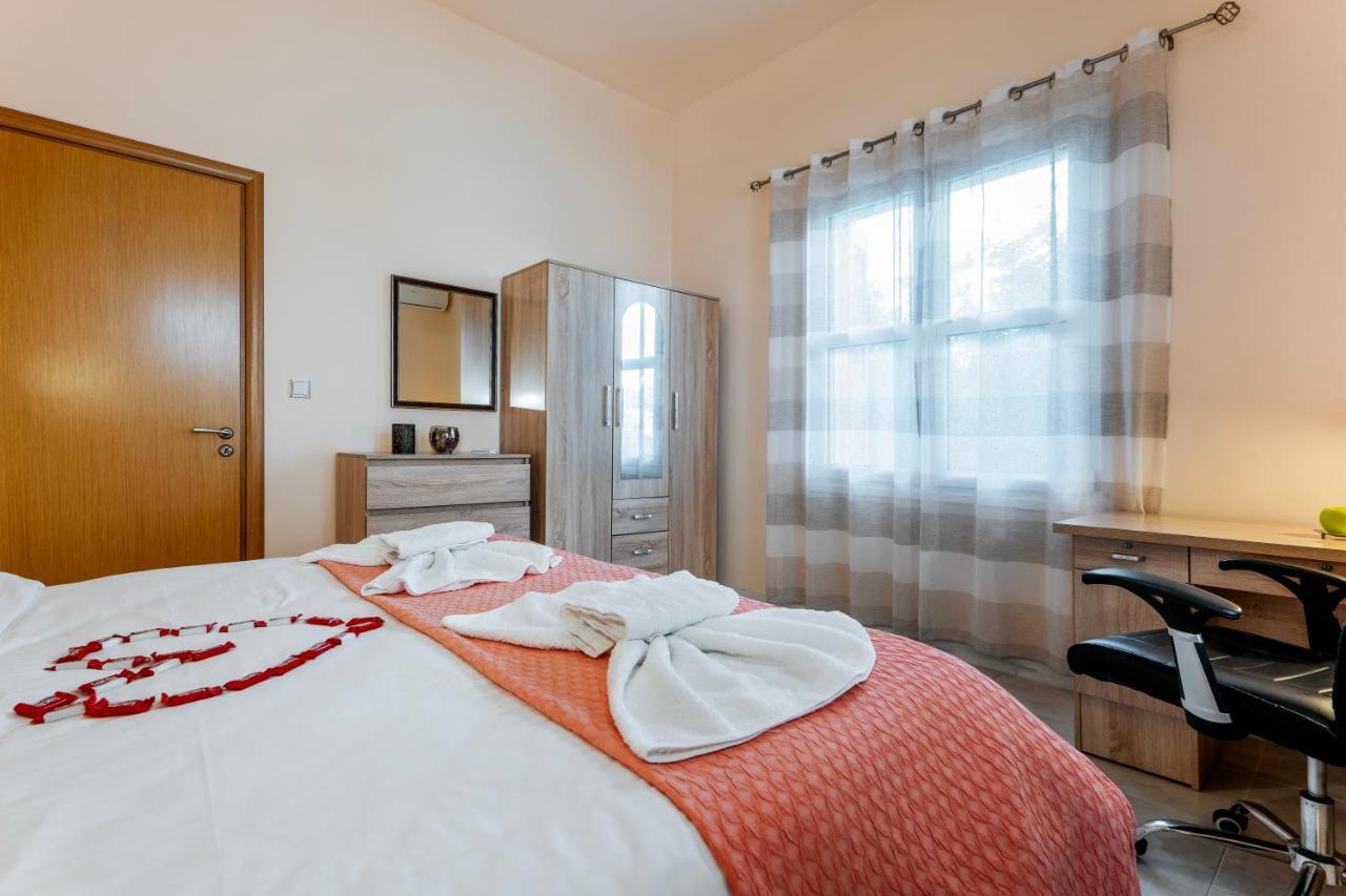 Eddy'S Apartment Rhodes City Ngoại thất bức ảnh
